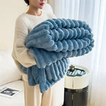 Warm winter blanket - Vignette | Couvertures Cosy