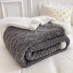 Heavy Wool Winter Blanket - Vignette | Couvertures Cosy