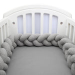 Tour de lit tressé pour bébé - Vignette | Couvertures Cosy
