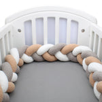 Tour de lit tressé pour bébé - Vignette | Couvertures Cosy