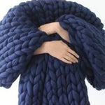Hand-knitted chunky merino wool blanket - Vignette | Couvertures Cosy